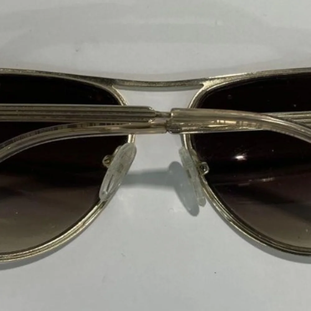 Stylish Gold Aviator Sunglasses